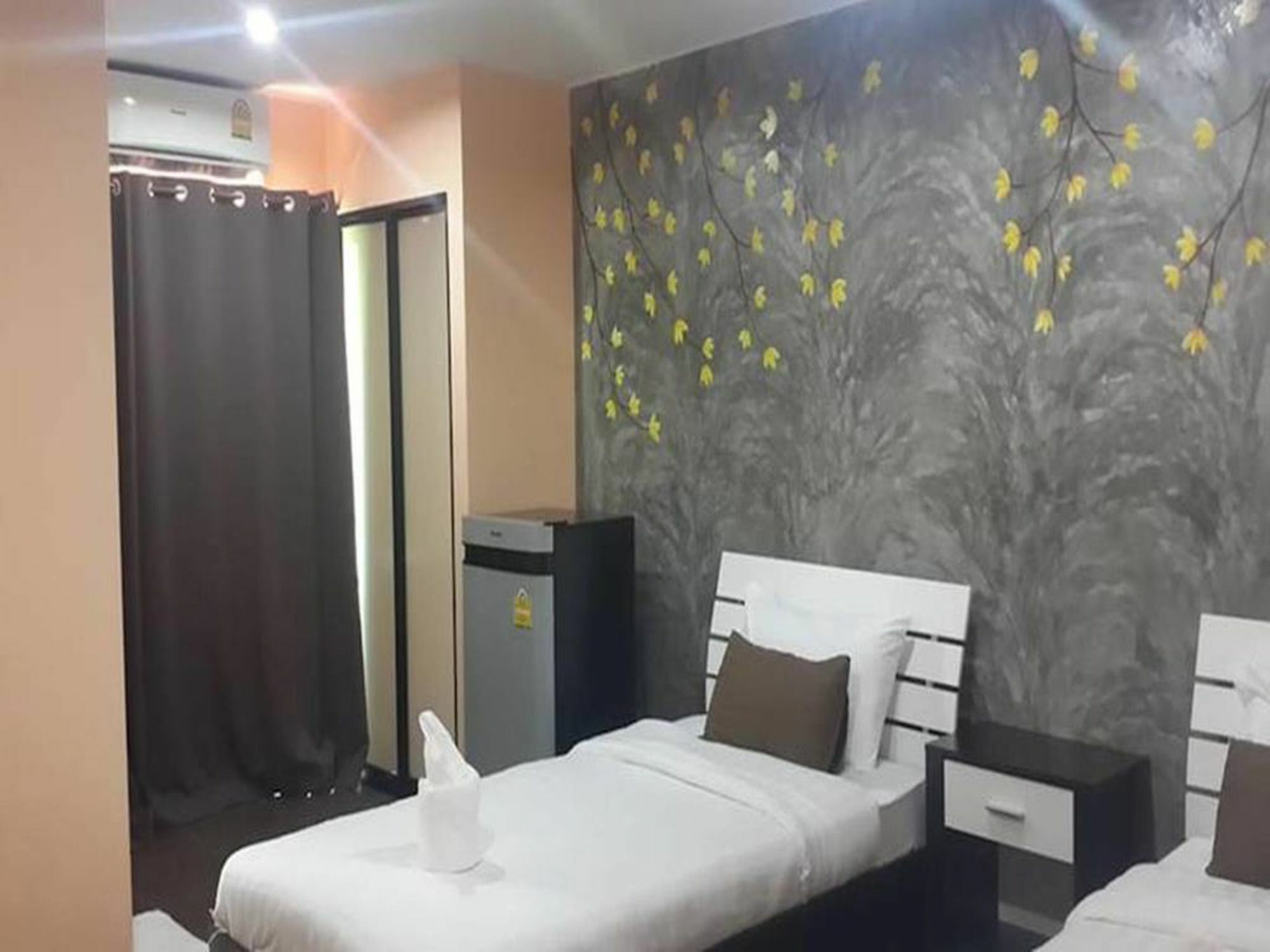 Nalin Place Ranong Luaran gambar